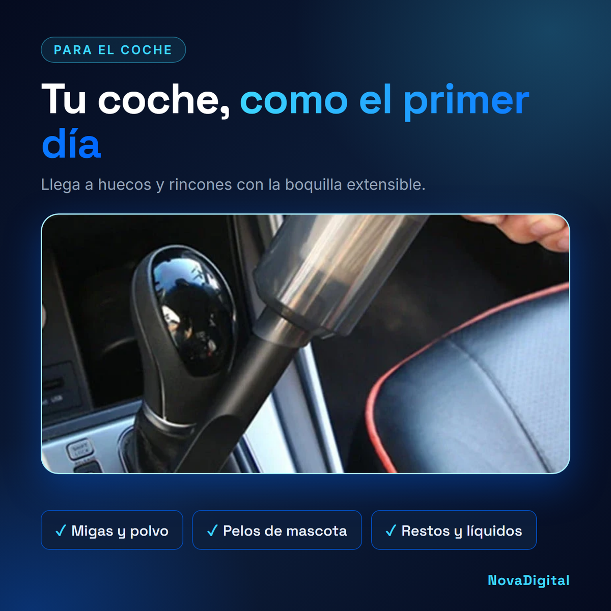 Aspirador de mano limpiando el interior del coche con la boquilla extensible