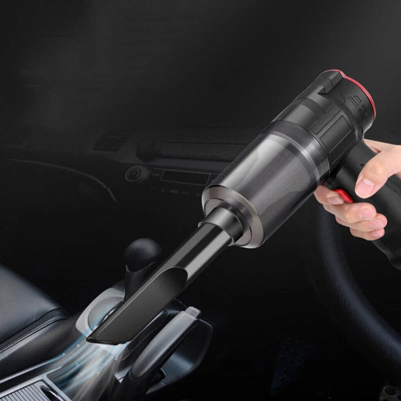 Aspirador de mano inalámbrico aspirando el interior del coche